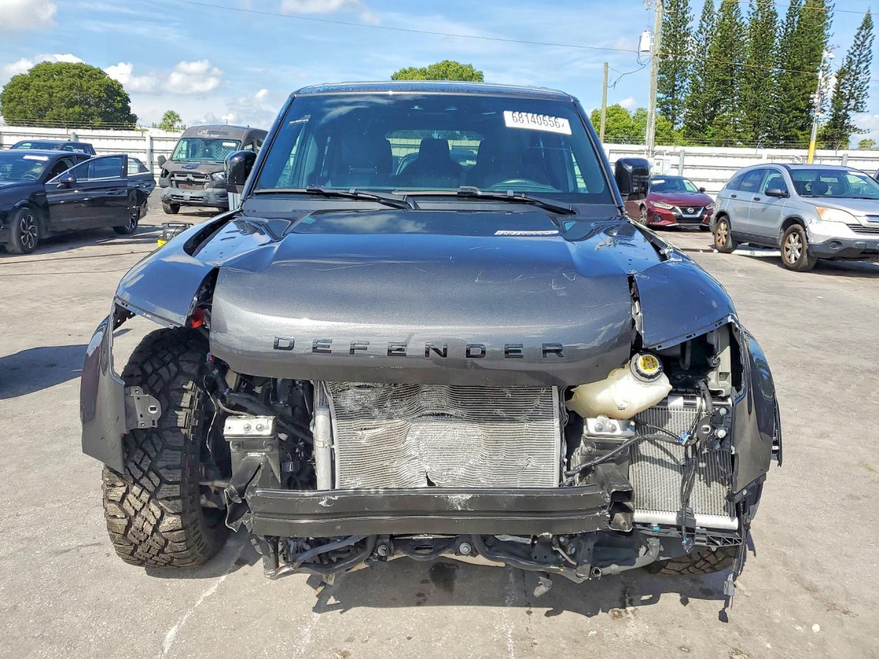 2024 Land Rover Defender 130 Outbound - Фото 5