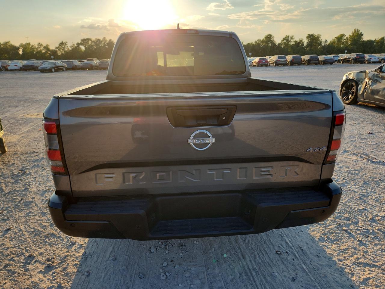 2026 Nissan Frontier S - Фото 6