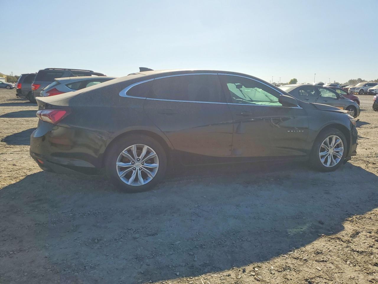 2020 Chevrolet Malibu Lt - Image 3