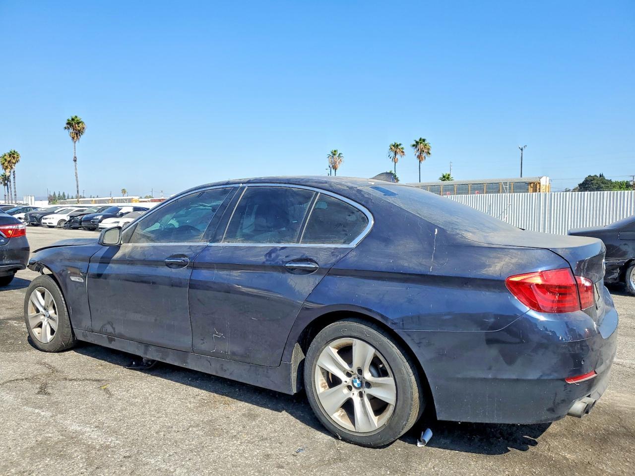 2013 BMW 528 I - Image 2