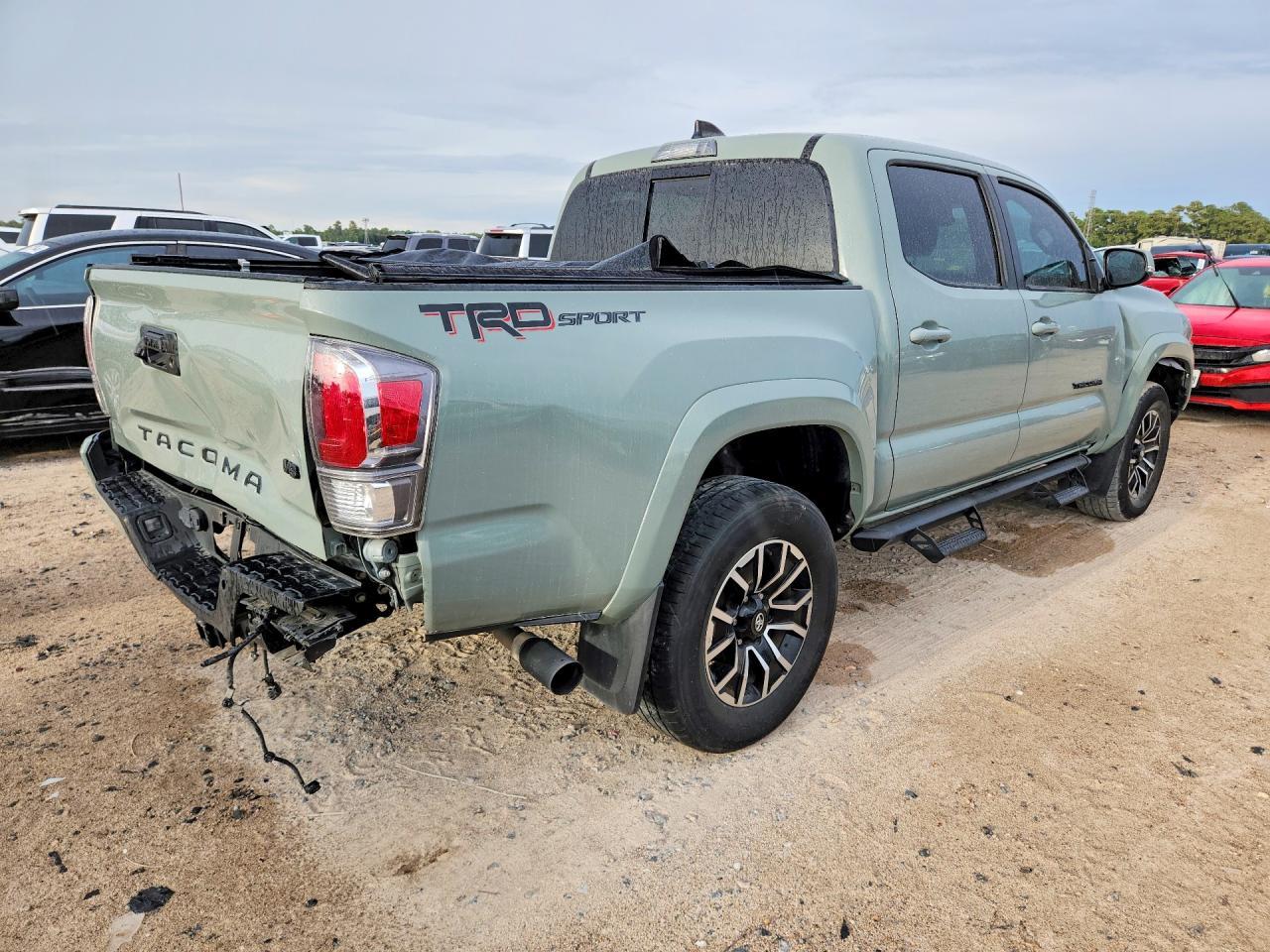 2022 Toyota Tacoma Double Cab - Фото 3