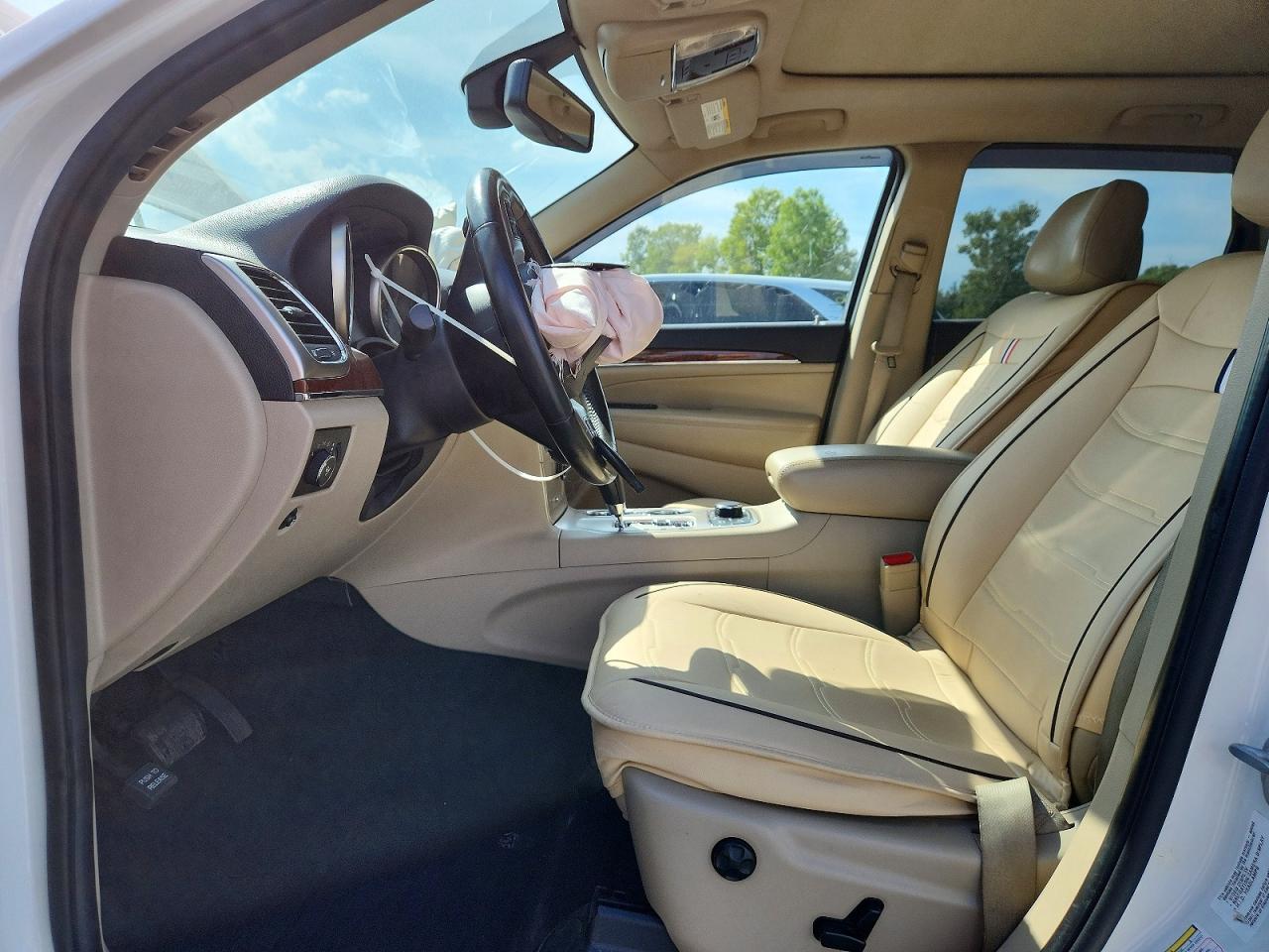 2011 Jeep Grand Cherokee Limited - Image 7