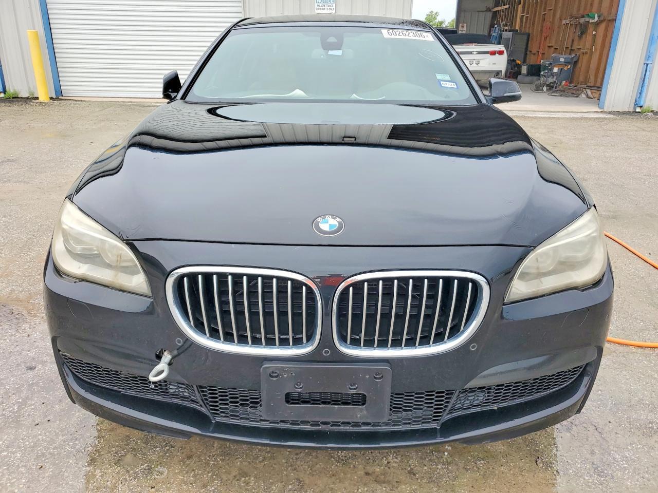 2013 BMW 750 Li - Image 5