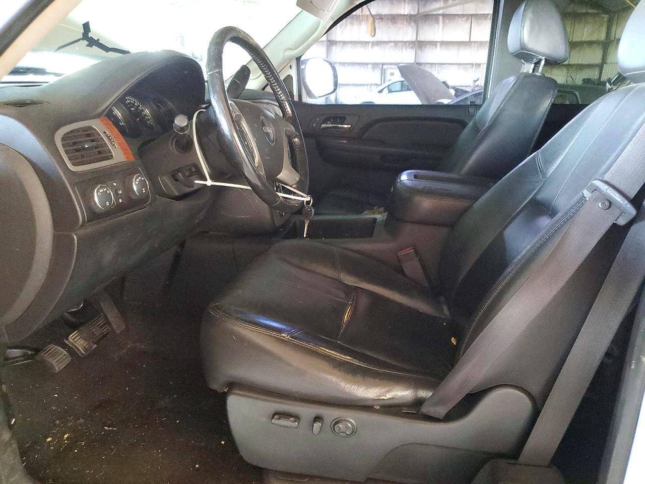 2008 GMC Sierra K1500 - Фото 7