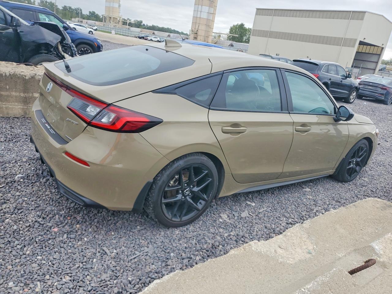 2025 Honda Civic Sport - Фото 3
