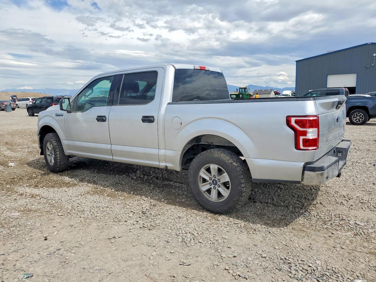 2018 Ford F150 Supercrew - Фото 2