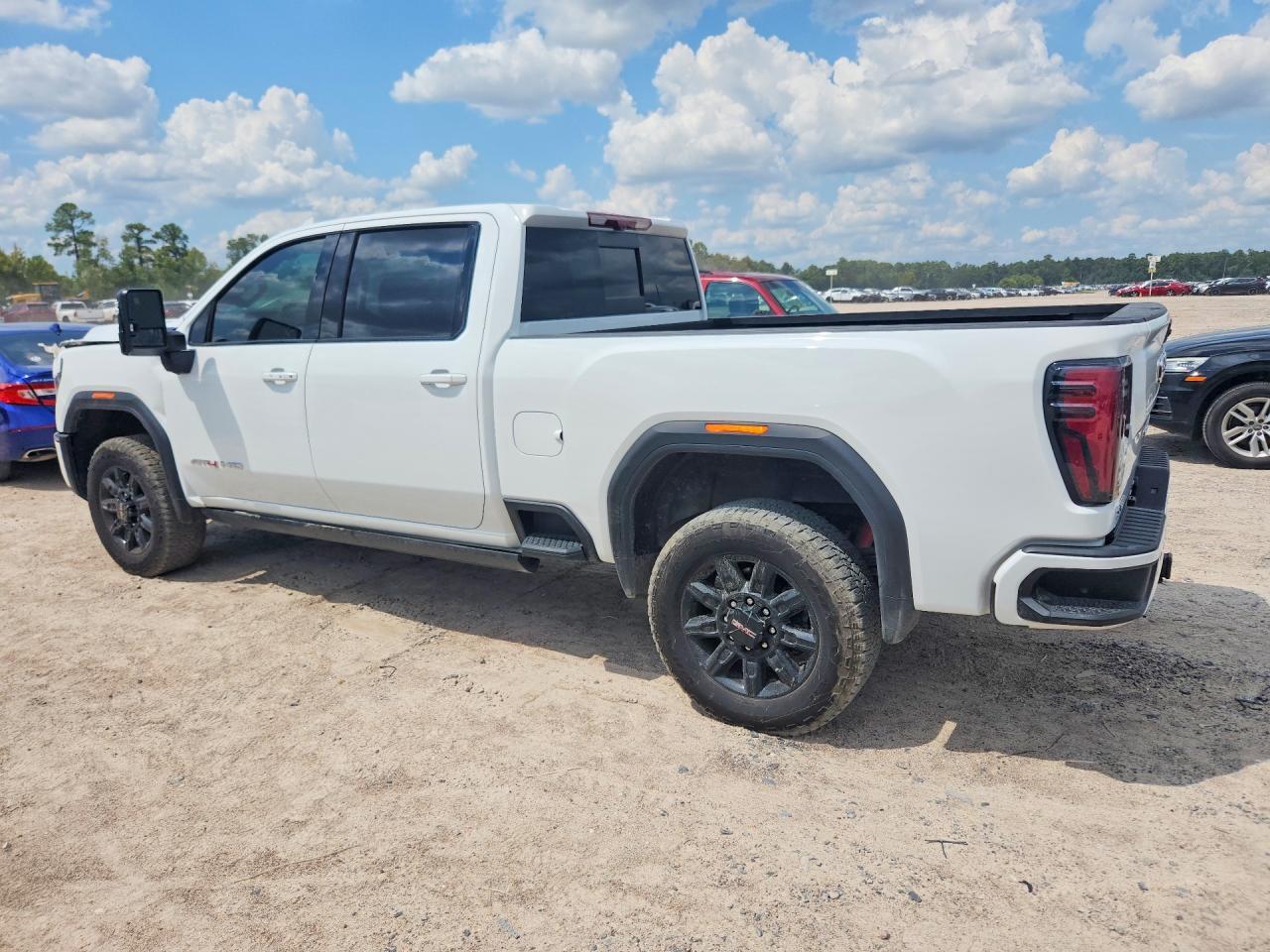 2025 GMC Sierra K2500 At4 - Image 2