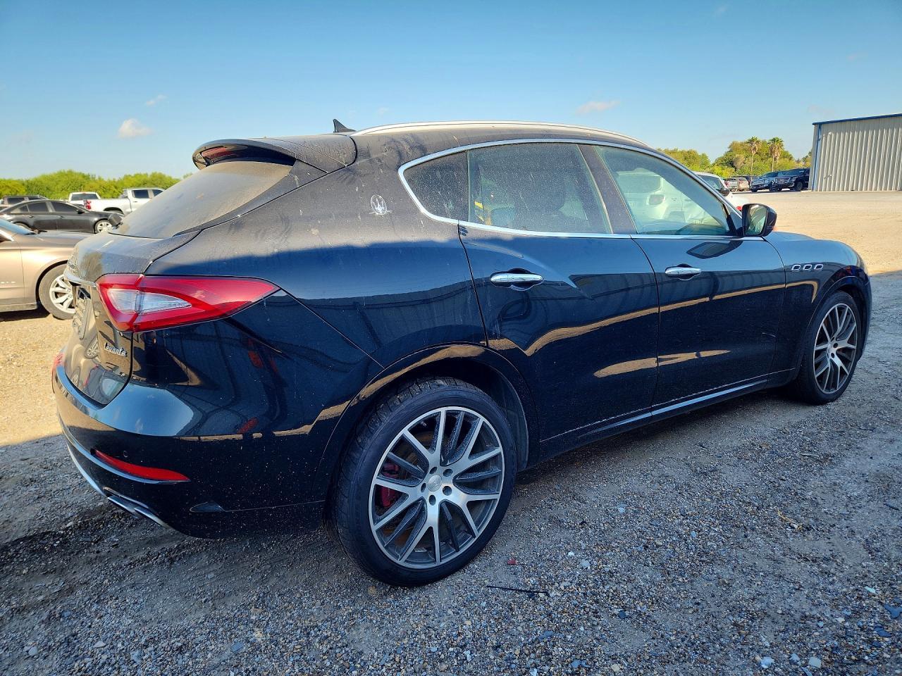 2017 Maserati Levante S Luxury - Фото 3