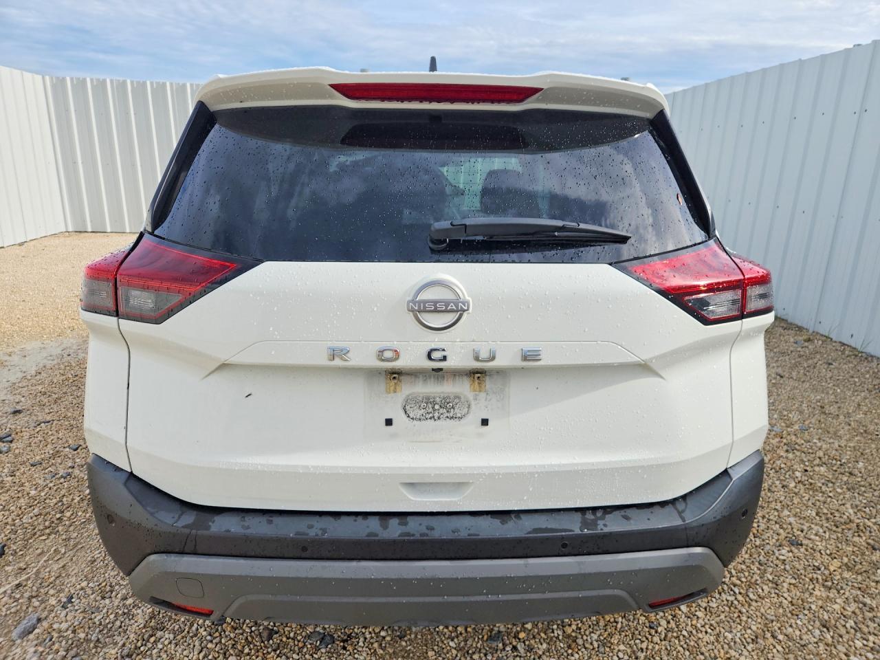 2022 Nissan Rogue S - Image 6
