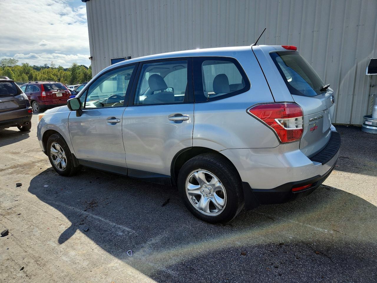 2014 Subaru Forester 2.5I - Image 2