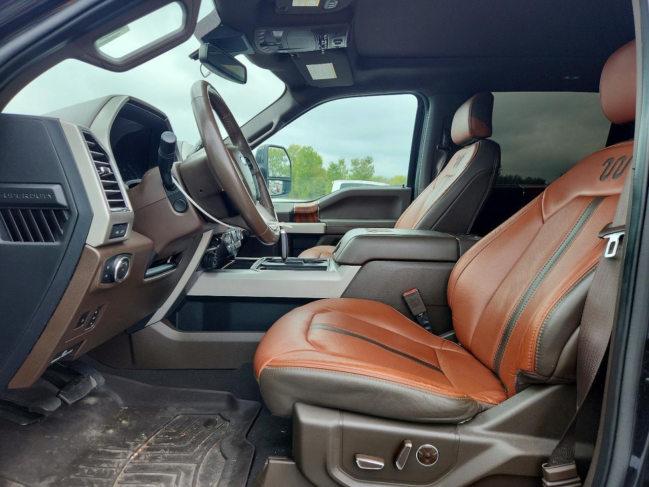 2020 Ford F250 Super Duty - Image 7