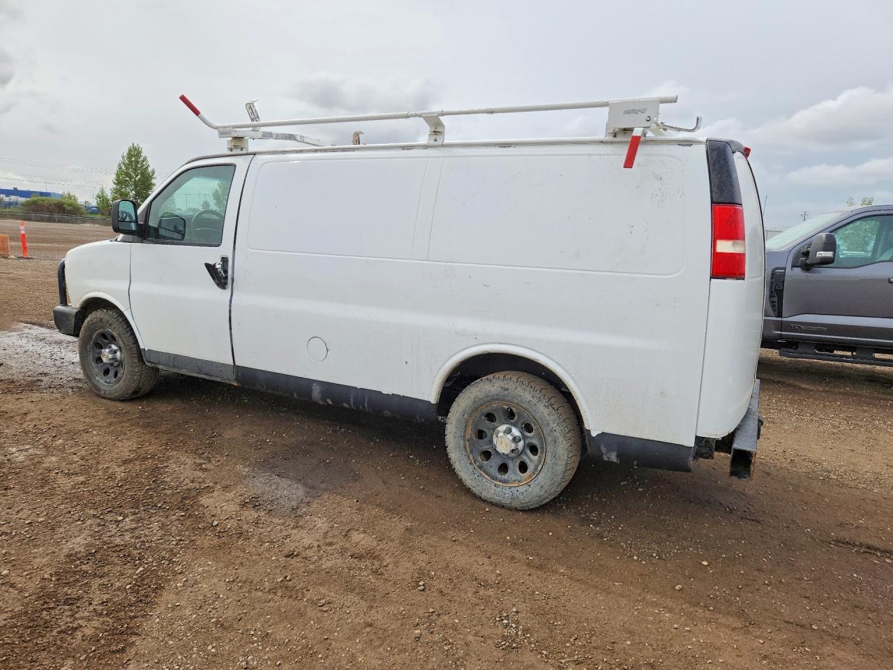 2012 Chevrolet Express G1500 - Image 2