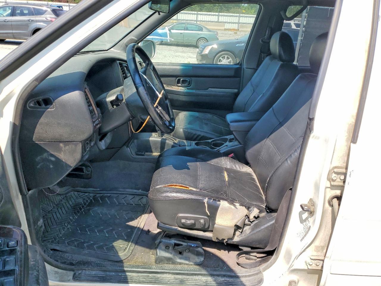 2001 Nissan Pathfinder Se - Фото 7