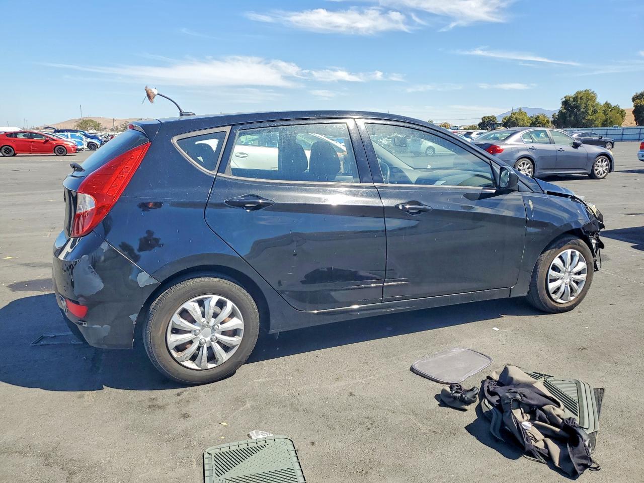 2012 Hyundai Accent Gs - Фото 3
