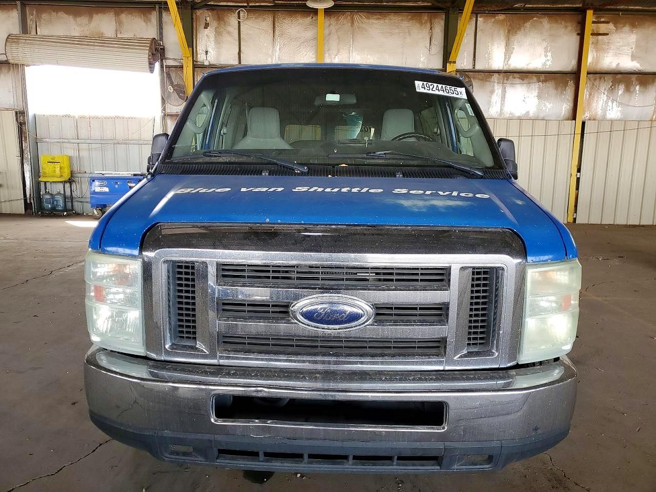 2014 Ford Econoline E350 Super Duty Wagon - Фото 5