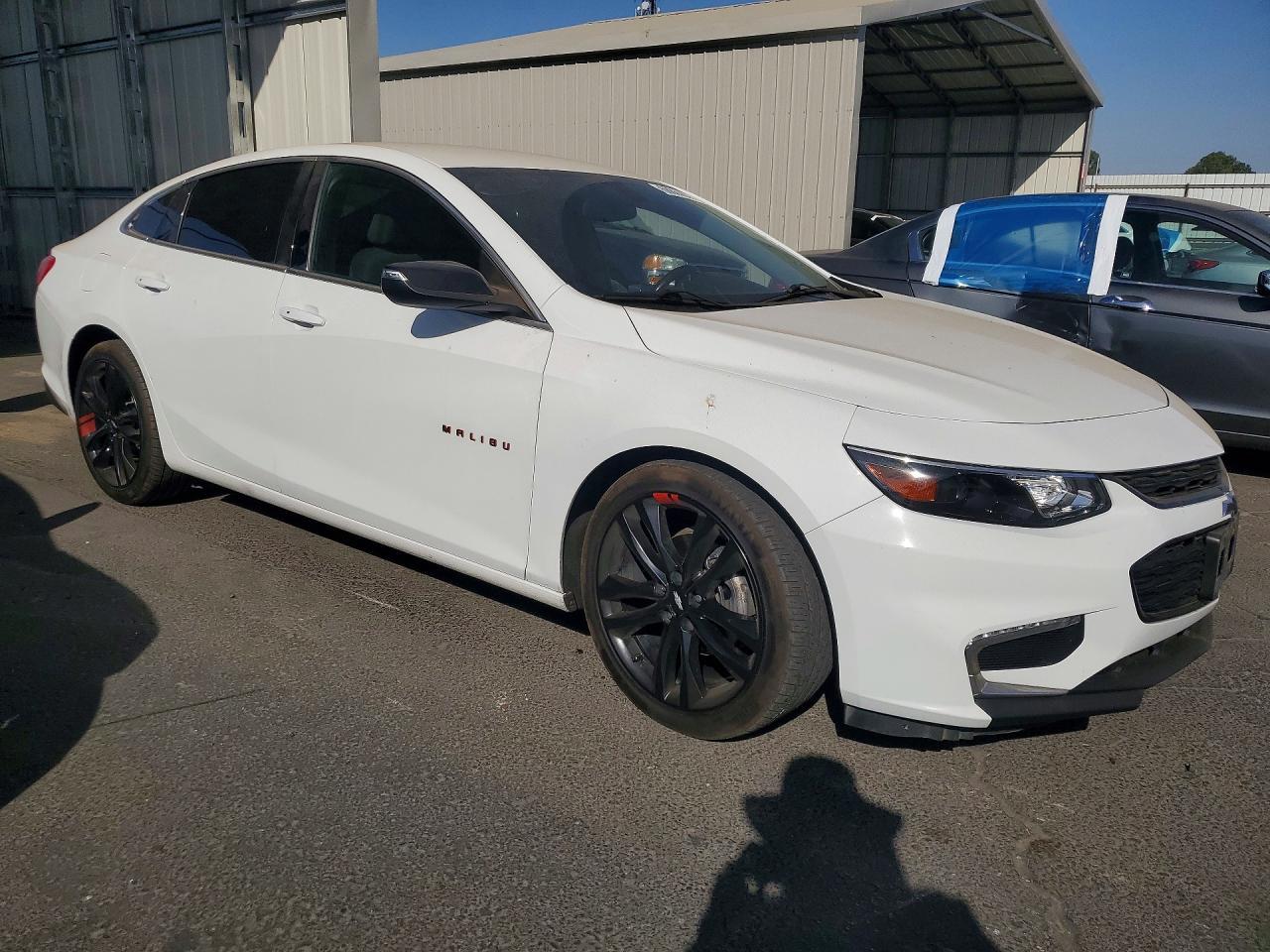 2018 Chevrolet Malibu Lt - Image 4