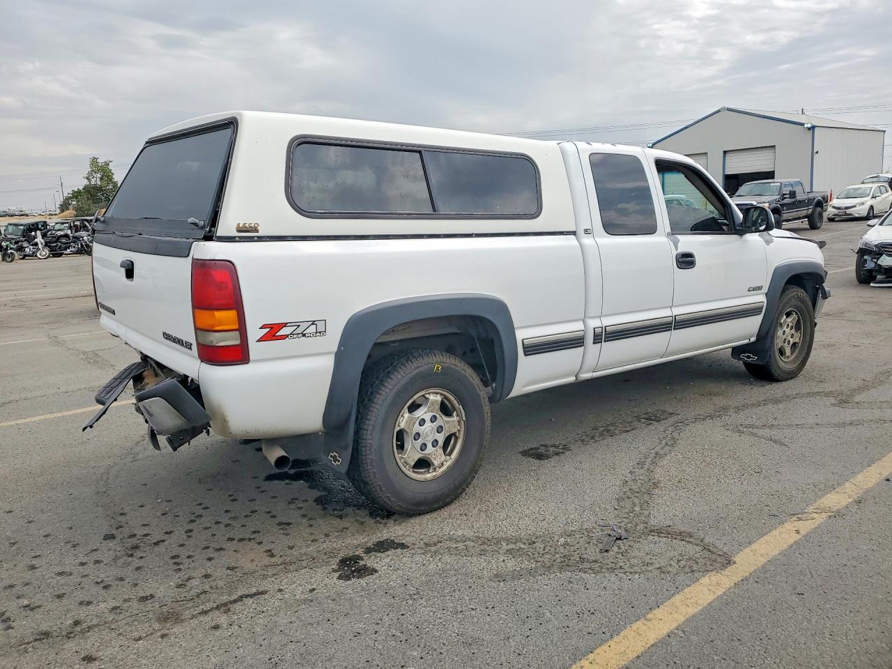 2002 Chevrolet Silverado K1500 - Image 3