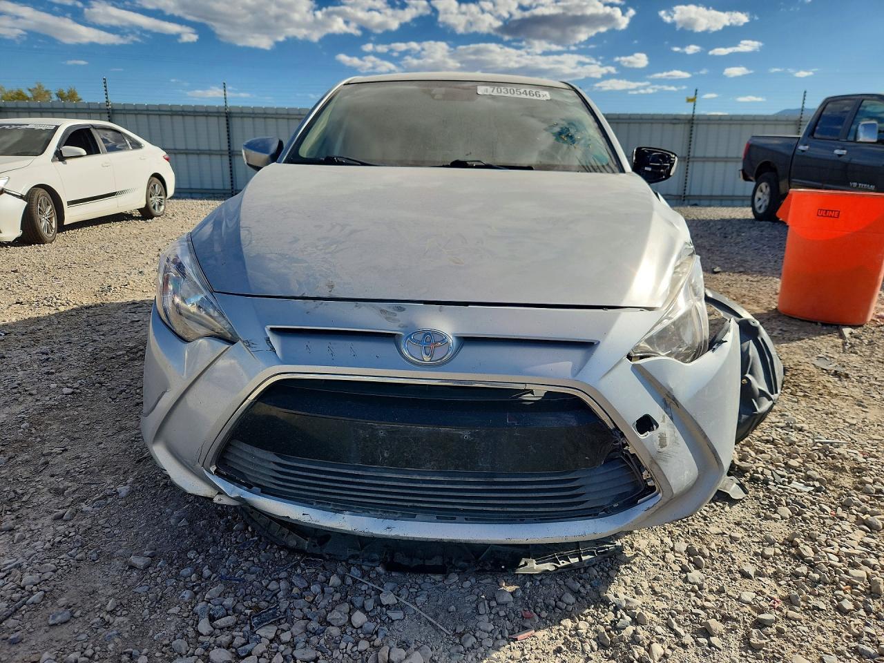 2017 Toyota Yaris Ia Base - Image 5
