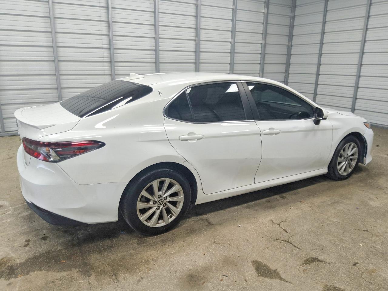 2023 Toyota Camry Le - Image 3