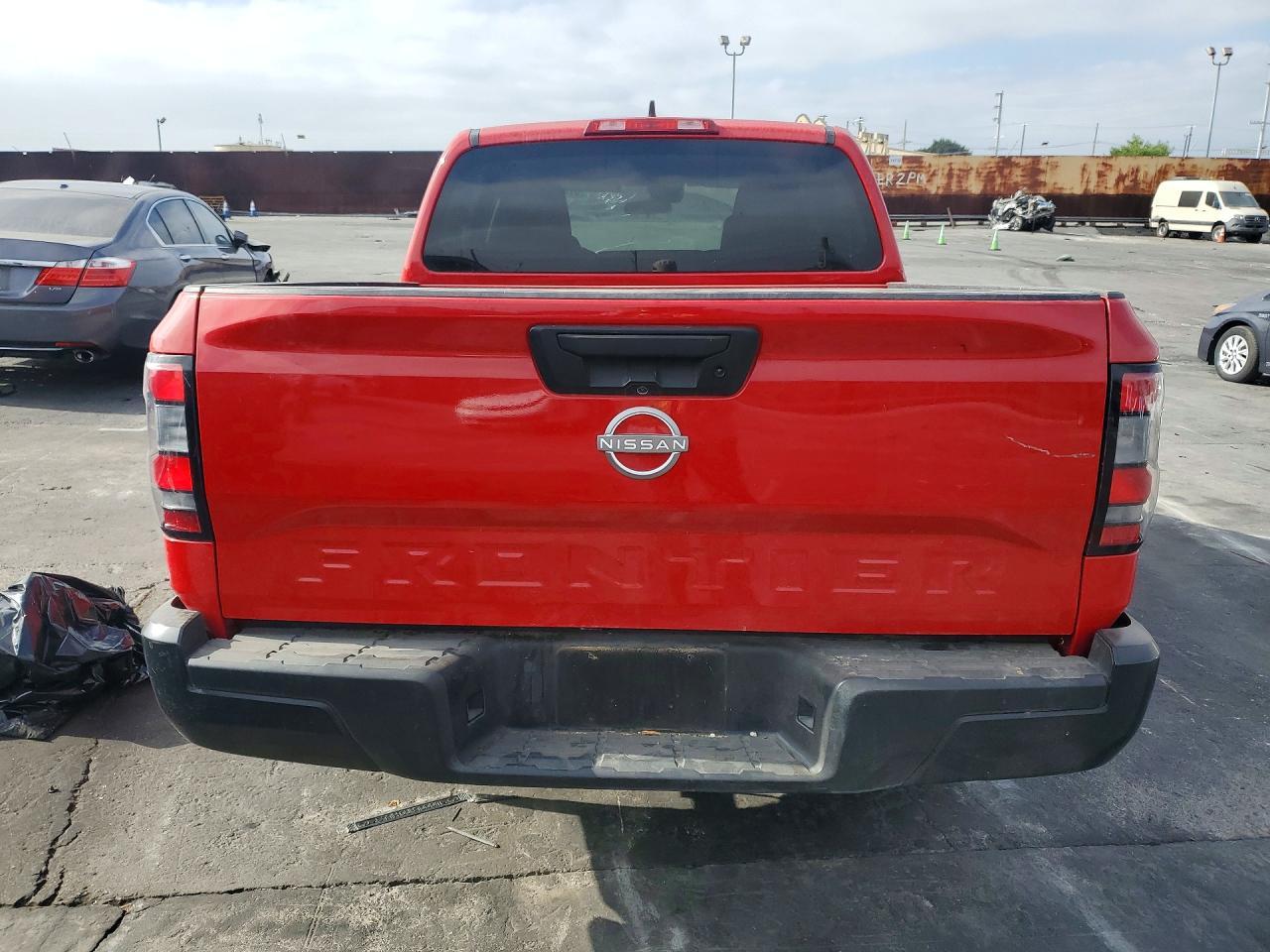 2024 Nissan Frontier S - Image 6