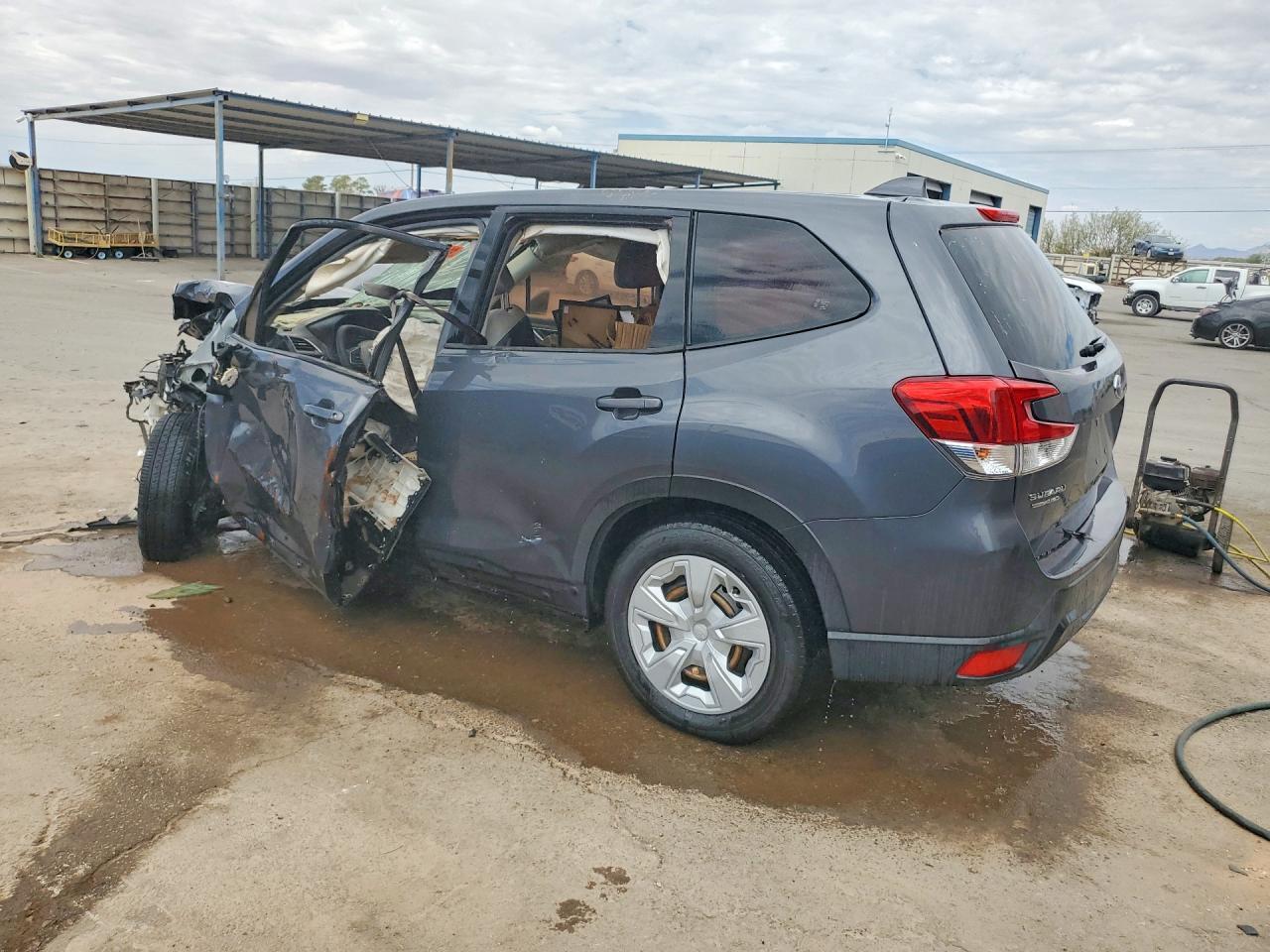 2022 Subaru Forester - Фото 2