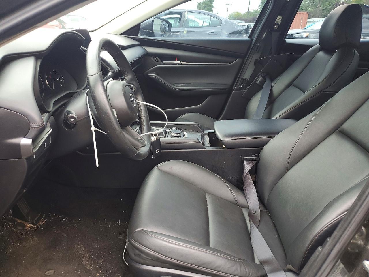 2022 Mazda 3 Select - Image 7