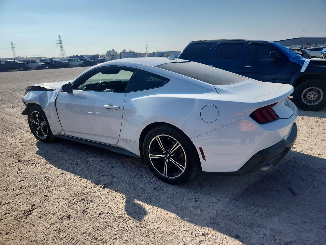 2024 Ford Mustang - Image 2