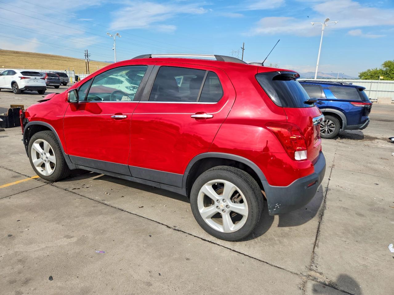 2016 Chevrolet Trax Ltz - Image 2