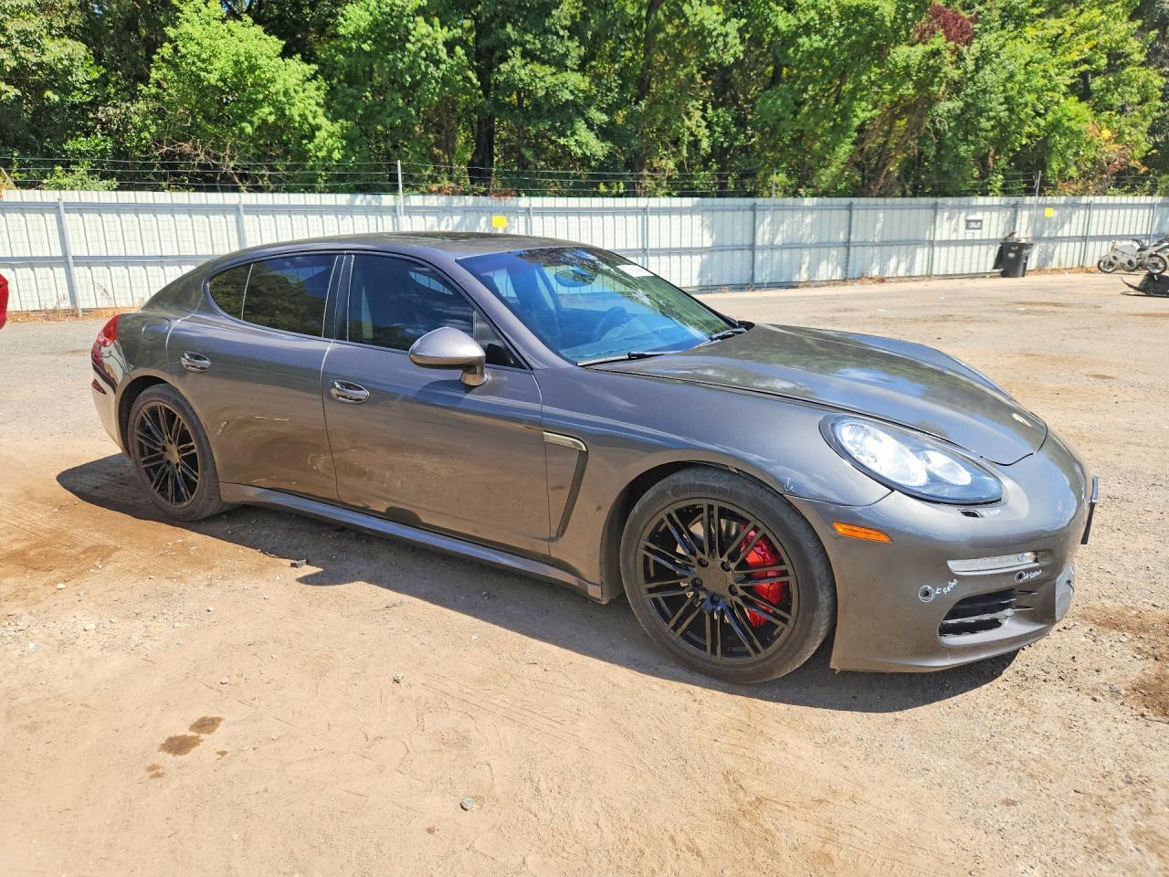 2015 Porsche Panamera 2 - Image 4