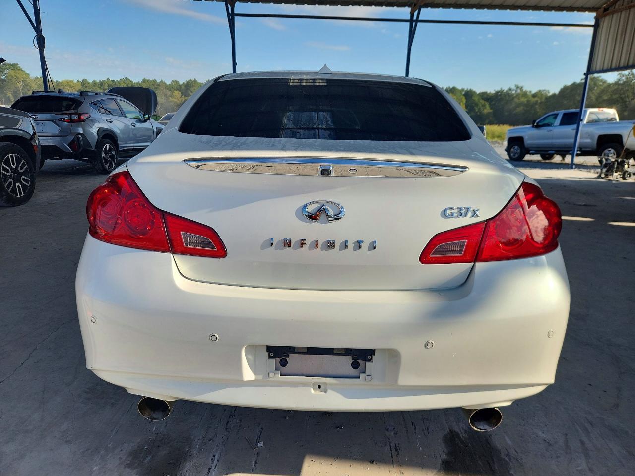2013 Infiniti G37 Sedan X - Image 6