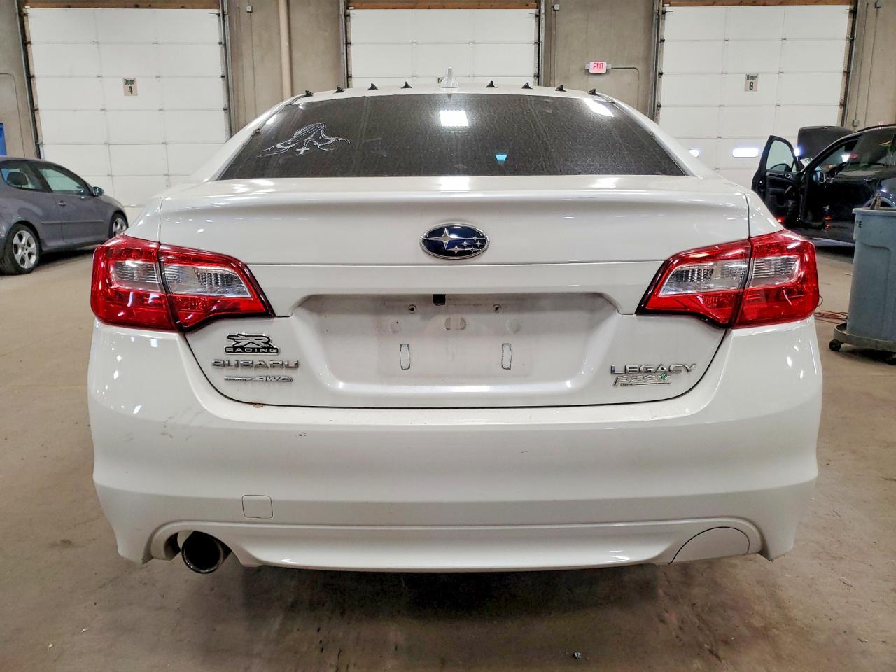 2017 Subaru Legacy 2.5I Premium - Фото 6
