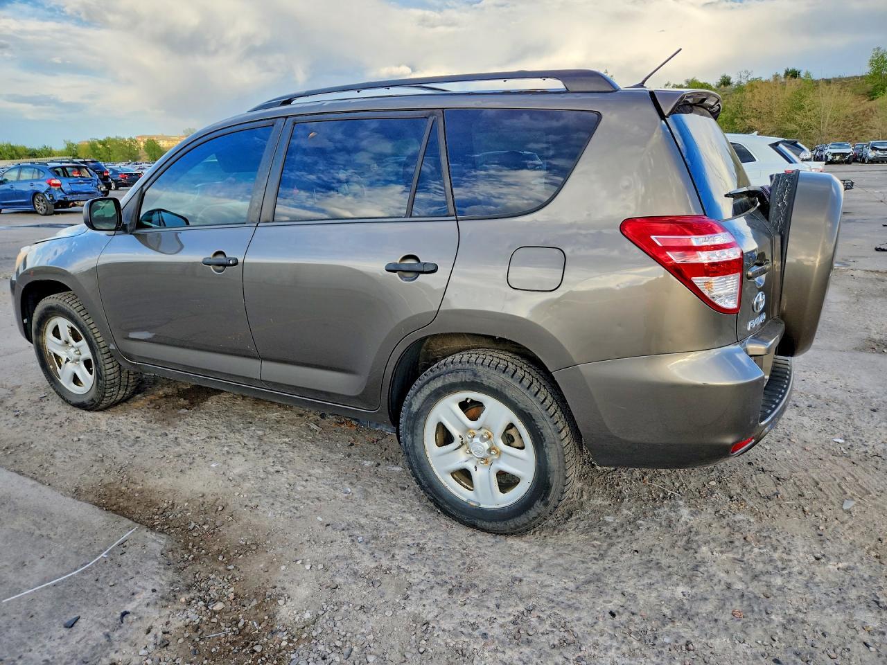 2012 Toyota Rav4 Base - Фото 2