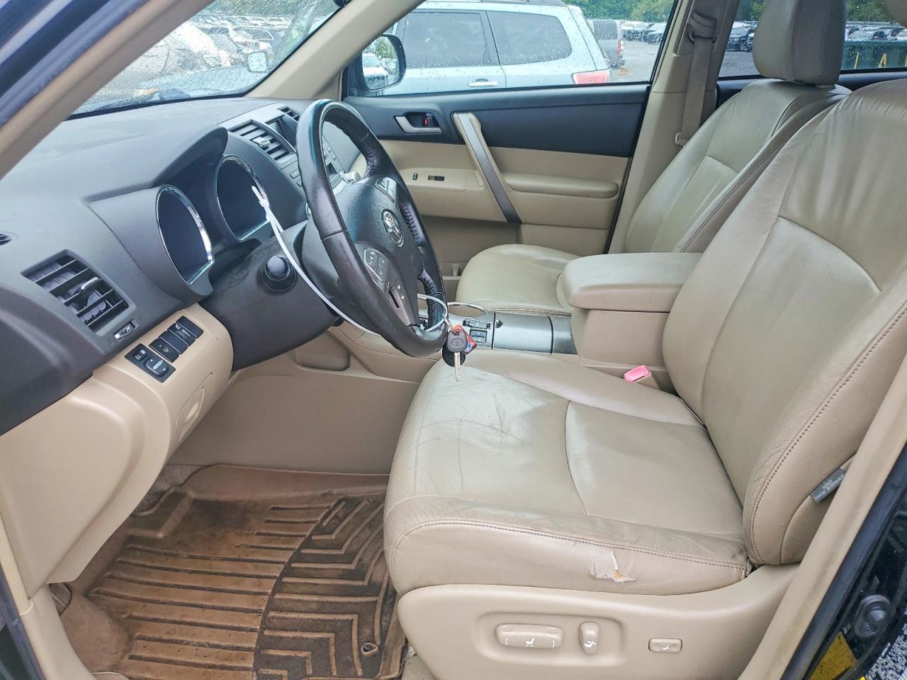 2008 Toyota Highlander Sport - Image 7