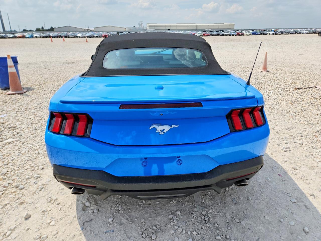 2024 Ford Mustang - Фото 6