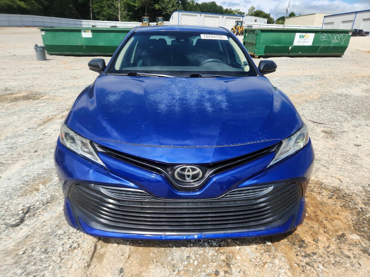 2018 Toyota Camry Le - Image 5