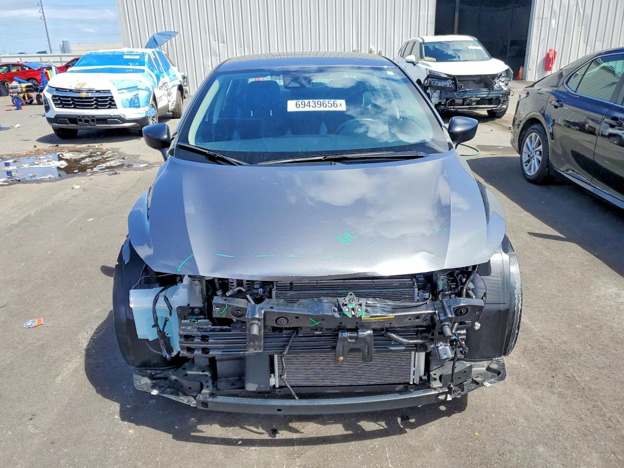 2025 Nissan Versa S - Фото 5