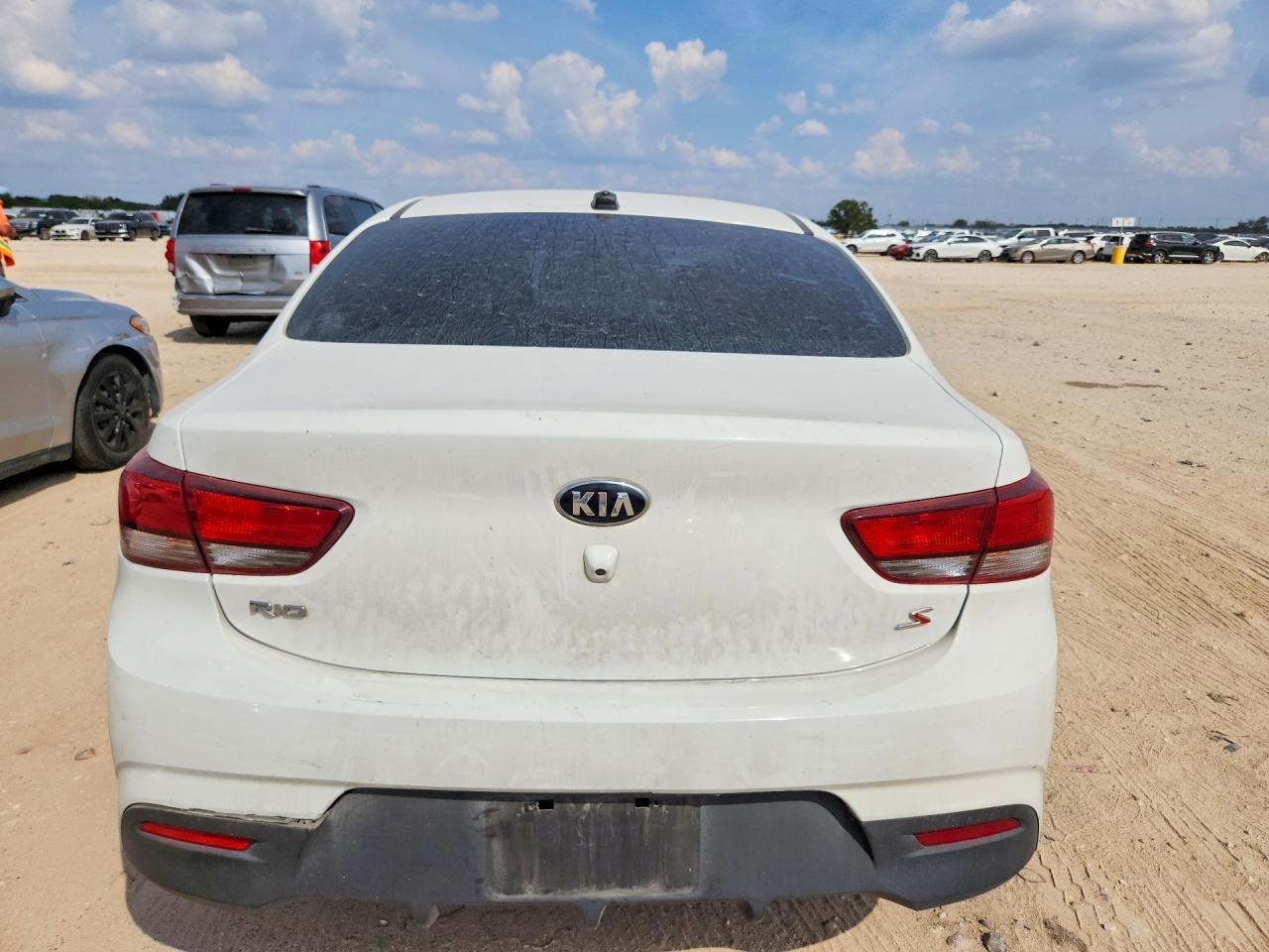 2020 Kia Rio S - Image 6