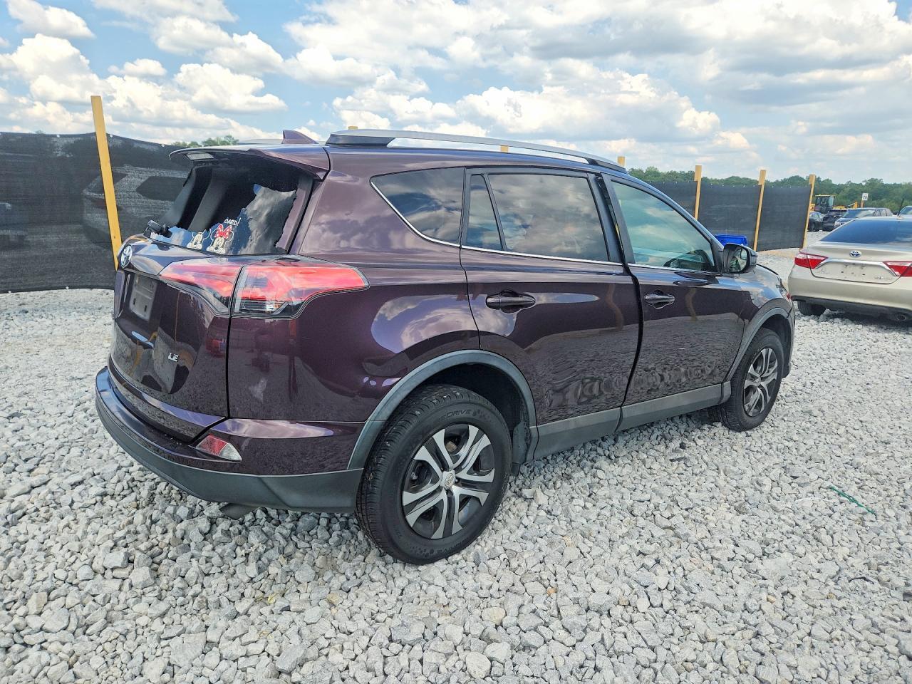 2018 Toyota Rav4 Le - Фото 3