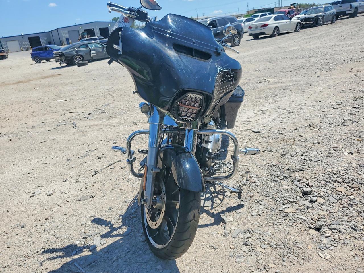 2023 Harley-Davidson Flhx - Image 2