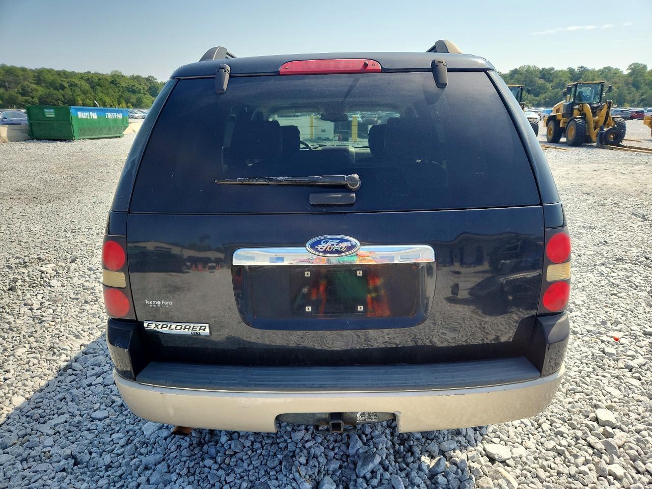2008 Ford Explorer Eddie Bauer - Image 6