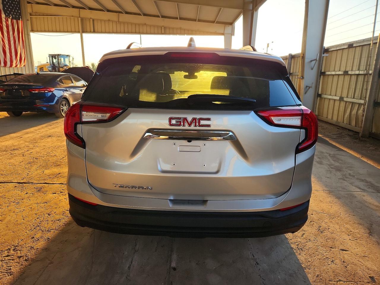 2022 GMC Terrain Sle - Фото 6