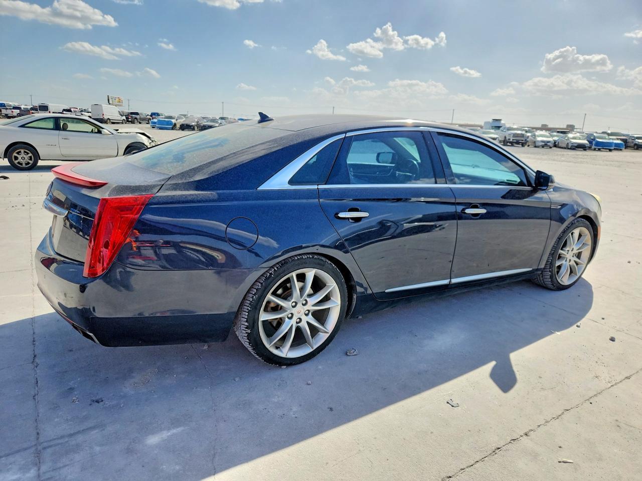 2013 Cadillac Xts Premium Collection - Image 3