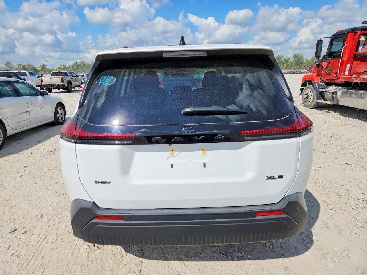 2026 Toyota Rav4 Xle Premium - Фото 6