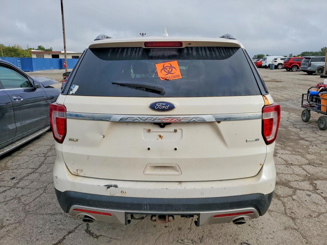 2016 Ford Explorer Xlt - Image 6