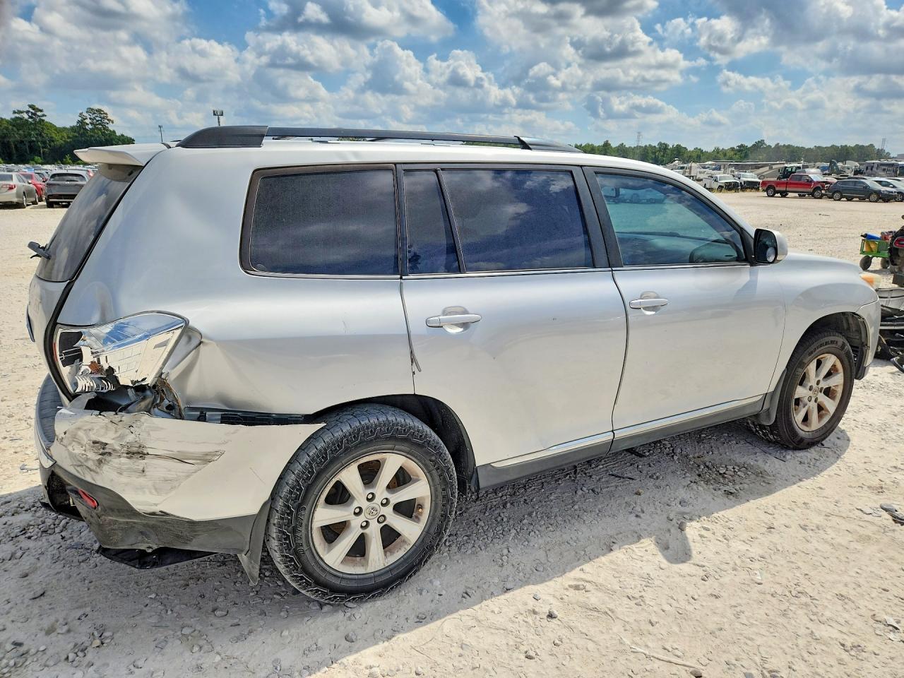 2013 Toyota Highlander Se - Фото 3
