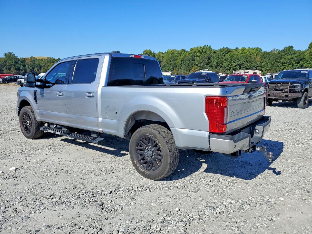 2022 Ford F250 Super Duty - Фото 2