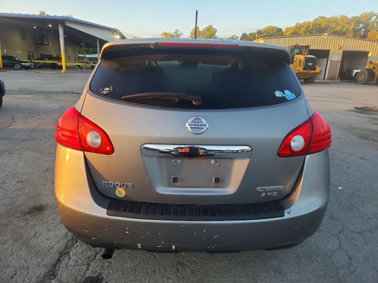 2013 Nissan Rogue S - Image 6