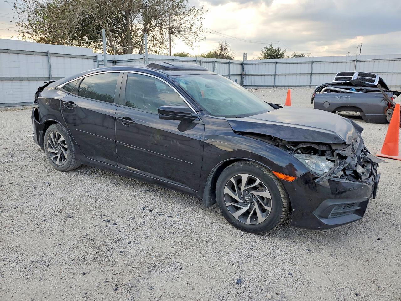 2016 Honda Civic Ex - Фото 4