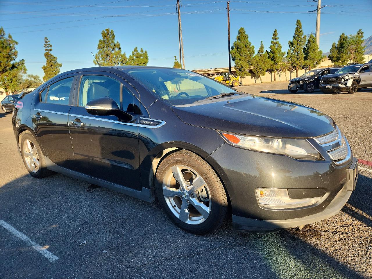 2014 Chev Volt - Image 4