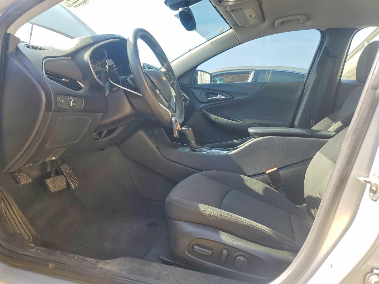 2016 Chevrolet Malibu Ls - Фото 7